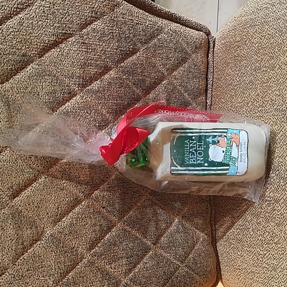 Bath & Body Works Other - Bath & Body Works Vanilla Bean Noel Body Lotion Christmas New